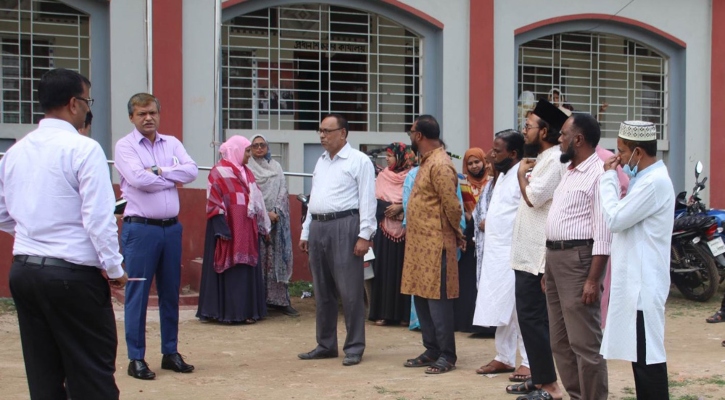 জাতীয় সংগীত না পারায় আখাউড়ায় শিক্ষকের বেতন স্থগিত